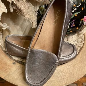 Vionic Debbie Loafer